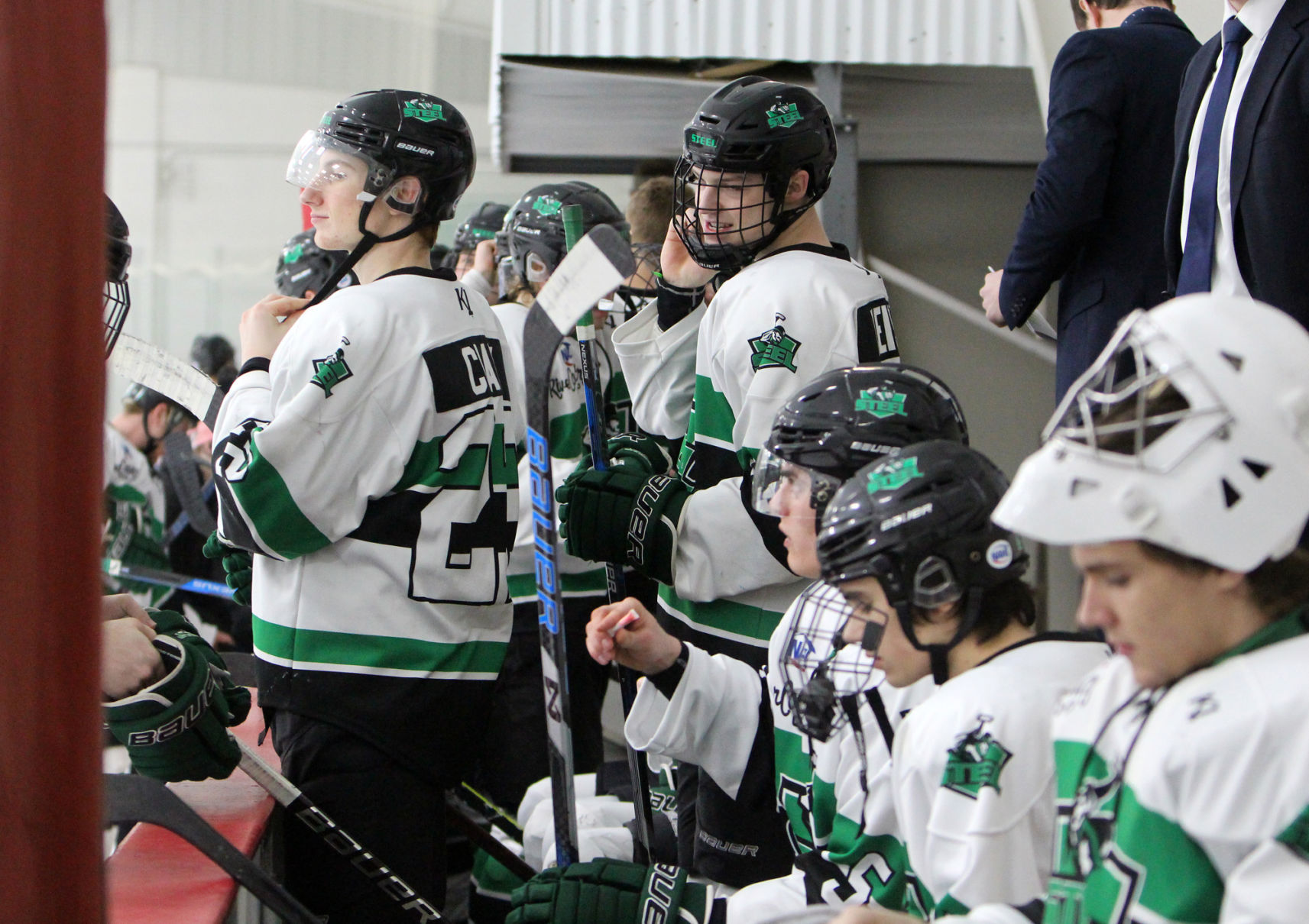 Fairbanks Ice Dogs at Chippewa Steel 12-29-18